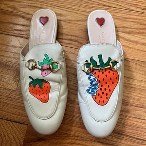 Gucci Cream Mules with Playful Strawberry Design